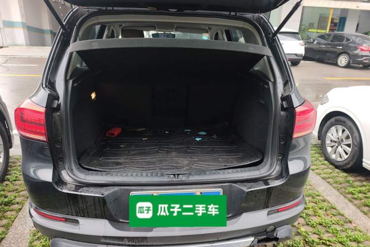 Used Volkswagen Tiguan 2013 1.8TSI Automatic Two-Wheel Drive Trend Edition Trunk