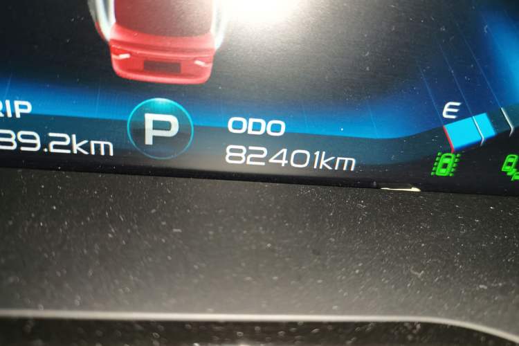 Used Geely Auto Monjaro New Energy 2019 400T Yuxingzhe Pure Electric Range 80 km Odometer Close Up