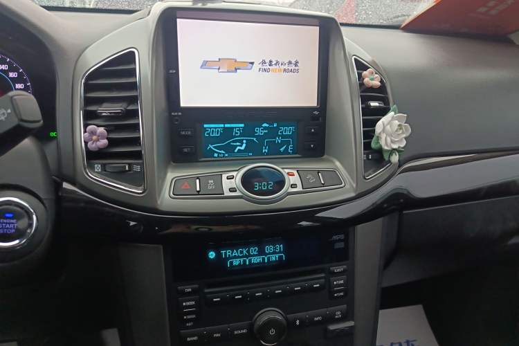 Used Chevrolet Captiva 2014 2.4L 4x4 Flagship Edition 7 Seats