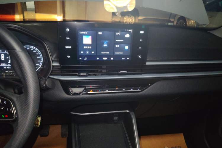 Used Geely Auto Emgrand 2025 4th Generation 1.5L Manual - Starry Edition