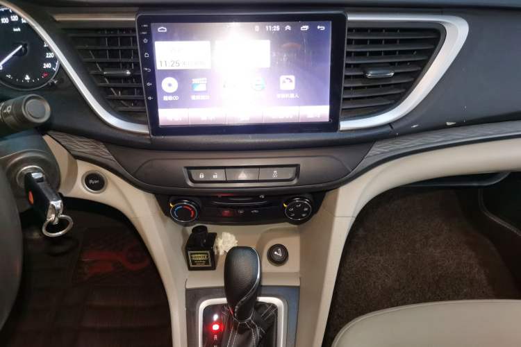 Used Buick GT 2017 15N Automatic Entry-Level Trim Audio And AC Panel