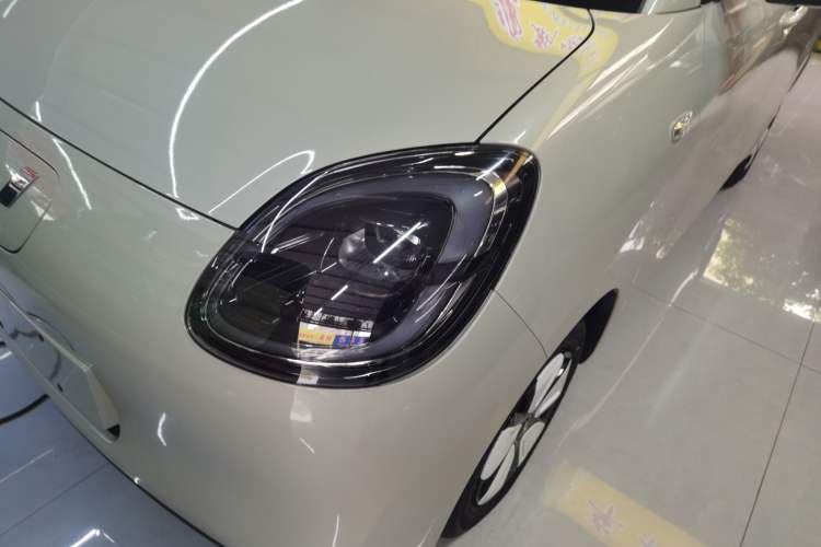 Used Wuling Hongguang MINIEV 2025 Four-Door Version Advanced Edition Left Front Headlight