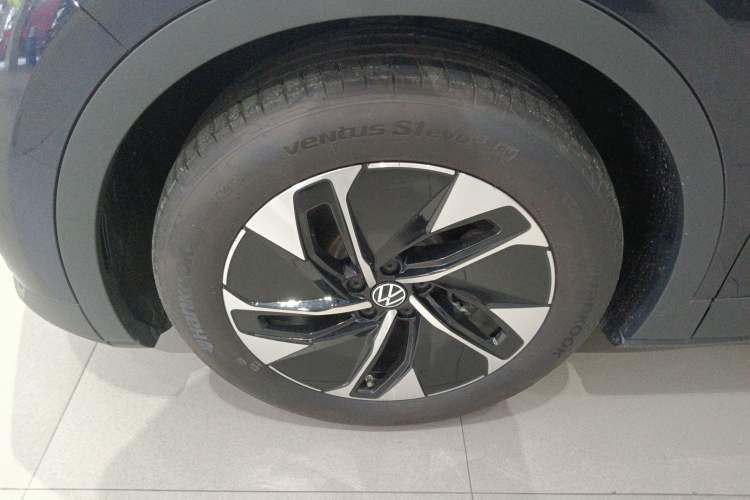 Used Volkswagen ID.4 CROZZ 2025 Pure Edition
