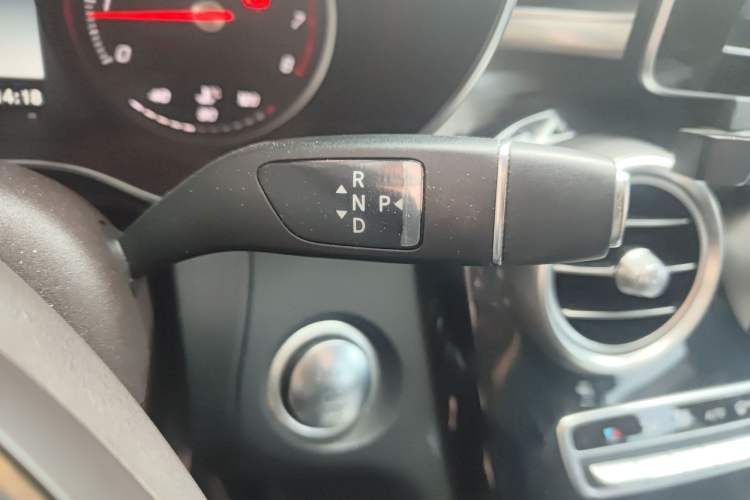 Used Mercedes-Benz GLC 2018 Facelift GLC 200 4MATIC
