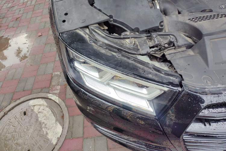 Used Audi Q5L 2018 40 TFSI Prestige Edition China V Right Front Headlight