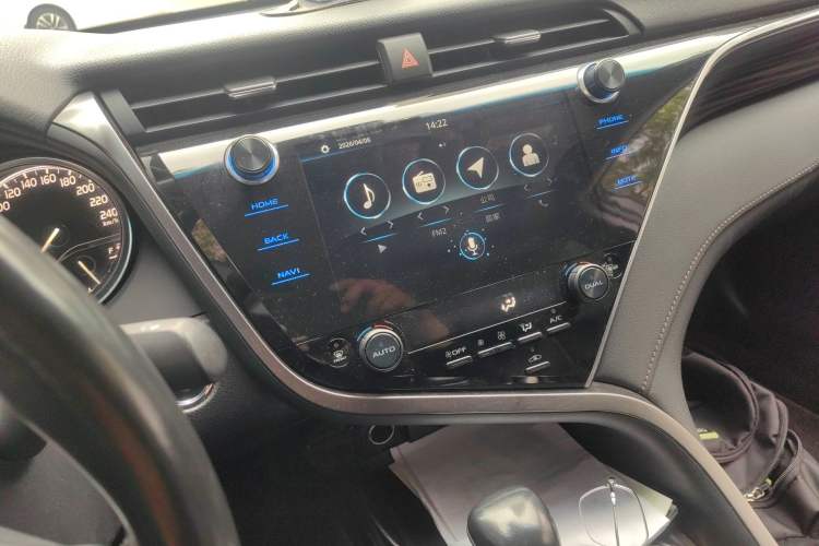 Used Toyota Camry 2019 Revised Version 2.0G Luxury Edition
