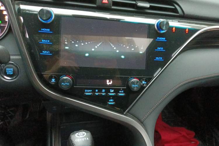 Used Toyota Camry 2019 2.0G Luxury Edition China VI Standard
