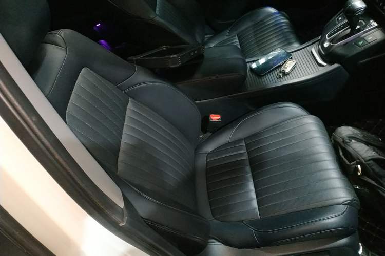 Used Honda Breeze 2021 240TURBO CVT Two-Wheel Drive Smart Enjoyment Version Right Front Seat