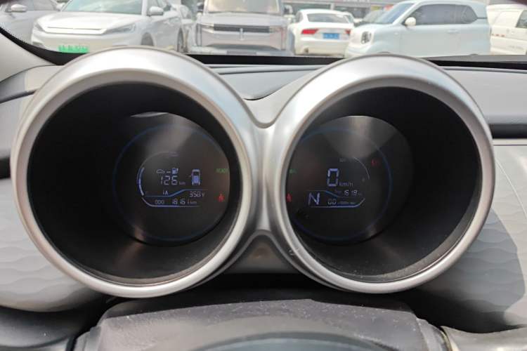 Used ORA Black Cat 2022 301km "Cute Pet" Version – Lithium Iron Phosphate