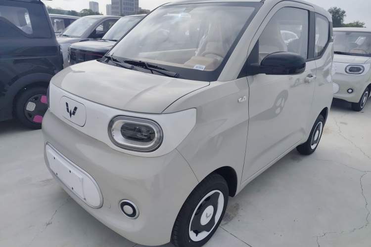 Used Wuling Hongguang MINIEV 2024 3rd Generation 215km Youth Edition