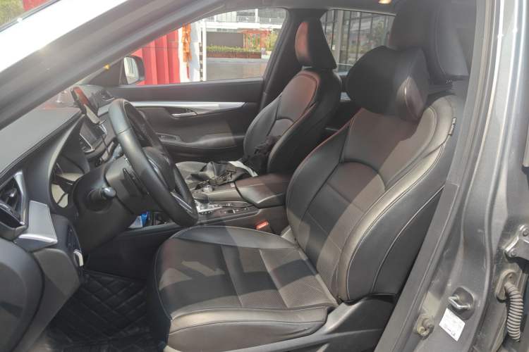 Used Infiniti QX50 2018 2.0T Two-Wheel Drive Fashion Edition
