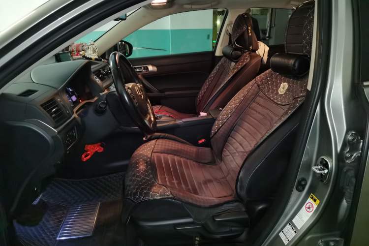 Used Lexus CT 2017 CT200h Comfort Edition Monochrome China V Standard
