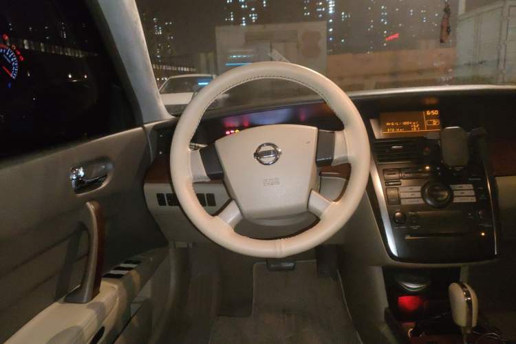 Used Nissan Teana 2006 230JK 2nd Anniversary Edition Steering Wheel