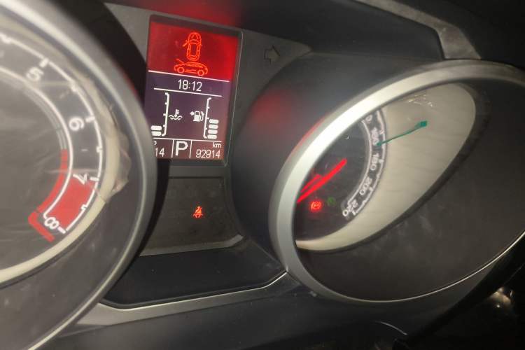 Used MG GS 2016 1.5TGI TST Luxury Edition Odometer Close Up