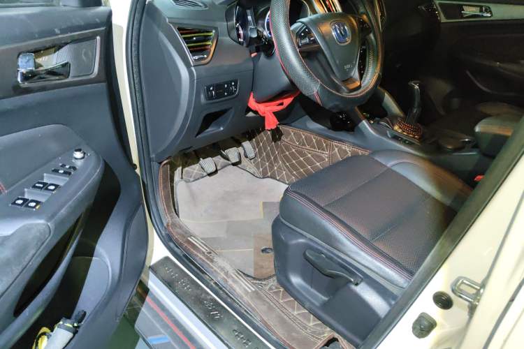 Used Changan CS75 2016 2.0L Manual Luxury Version China V Standard
