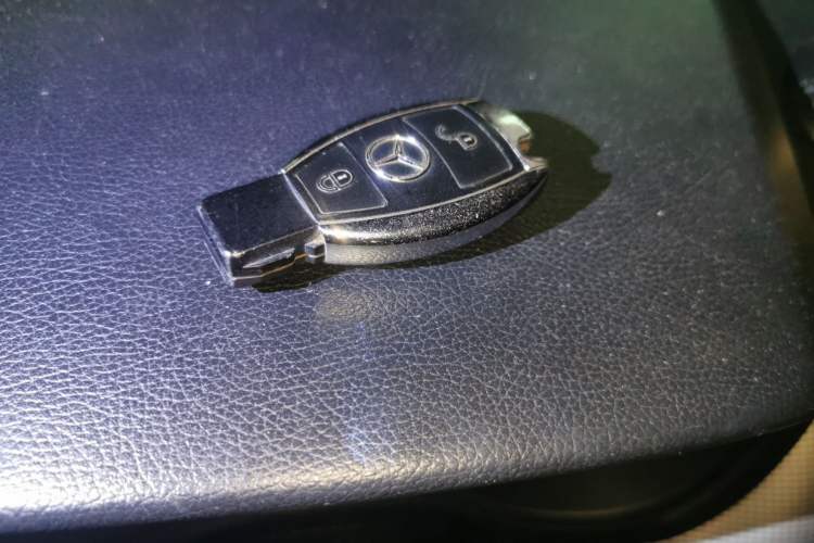 Used Mercedes-Benz B-Class 2015 B 200 Sport Edition Vehicle Key