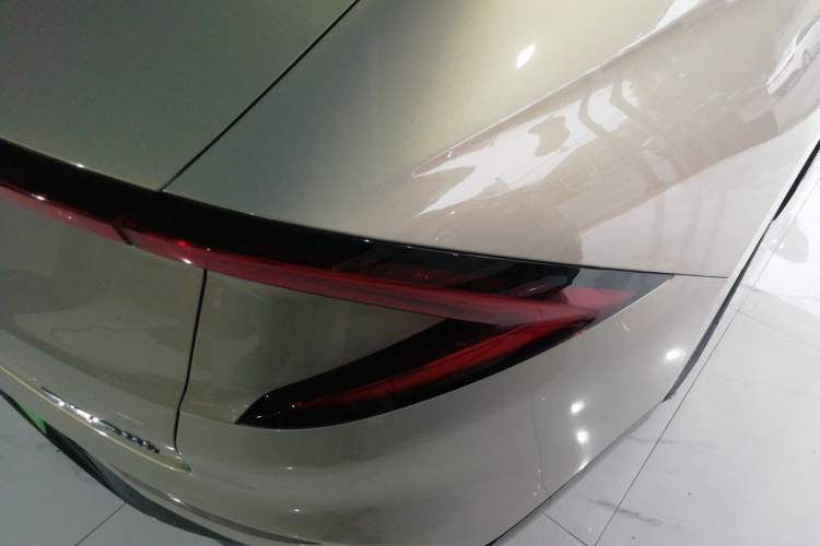 Used Wuling Xingguang 2024 Co-Creation Edition 510 Advanced Model