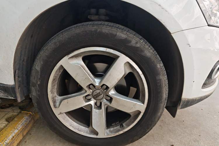 Used Audi Q5 2015 40 TFSI Technology Edition