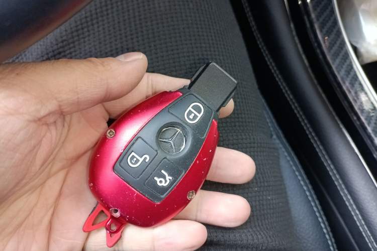 Used Mercedes-Benz GLC 2017 GLC 260 4MATIC Luxury Model
