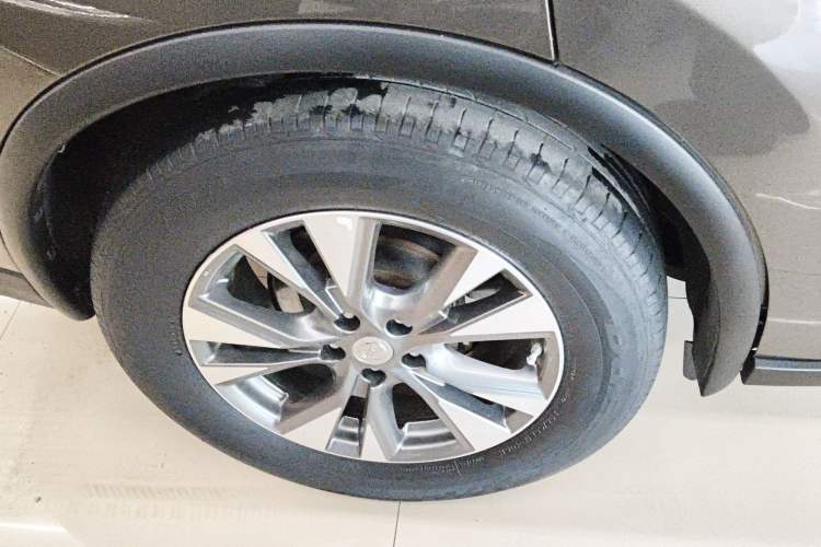 Used Nissan Murano 2019 2.5L XL Two-Wheel Drive Smart Connect Luxury Edition China VI Standard