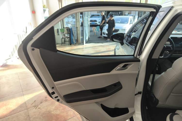 Used BYD Yuan Pro 2021 401 km Deluxe Version
