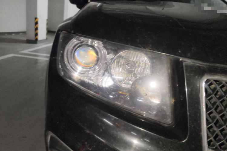 Used Jeep Compass 2014 Revised Version 2.4L Four-Wheel Drive Comfort Edition Right Front Headlight