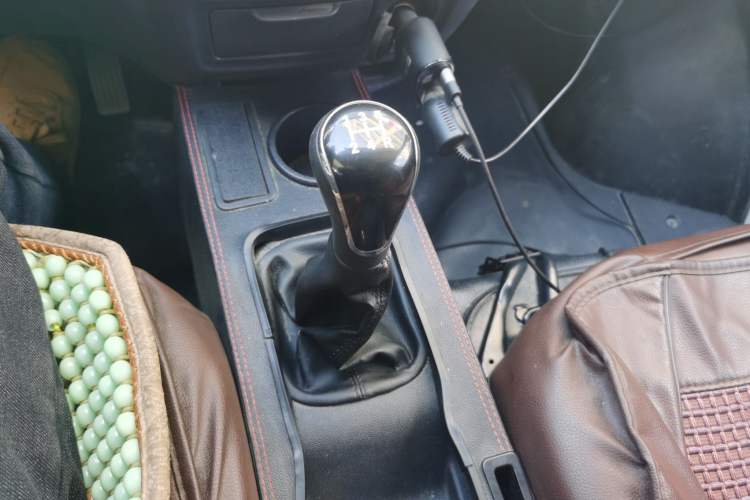 Used CHANGAN KAICHENG Ruixing M80 2021 1.6L Base Version 2-Seater Non-Air-Conditioned China VI Standard Flat Roof Liftback Doors DAM16KR Gear Lever