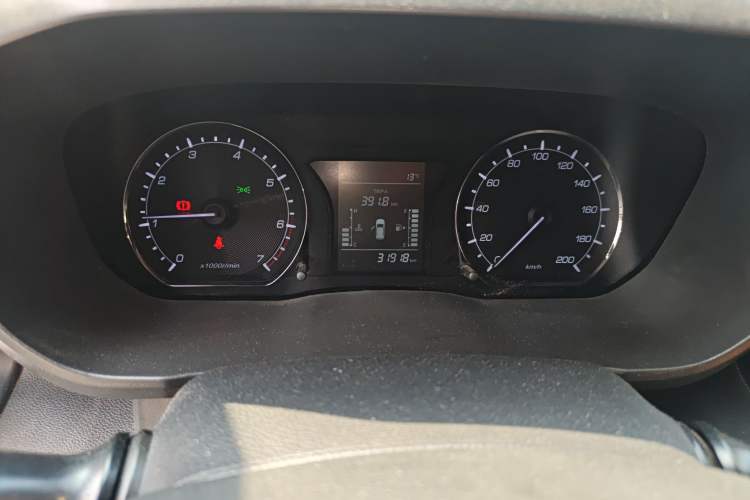 Used CHANGAN OSHAN X70A 2018 1.5L Manual Standard Edition
