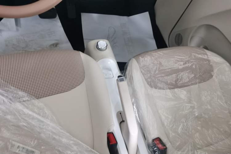 Used Wuling Hongguang MINIEV 2024 3rd Generation 215km Advanced Version