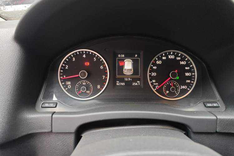 Used Volkswagen Tiguan 2015 1.8TSI Automatic Two-Wheel Drive Luxury Model