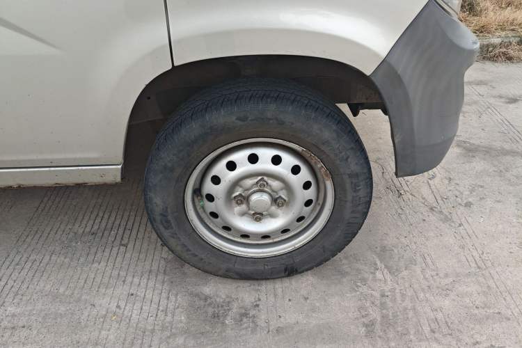 Used Wuling Zhiguang 2013 1.0L Practical Version
