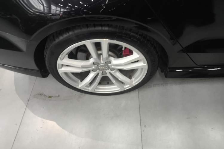 Used Audi S3 2017 Year Restyled S3 2.0T Limousine Exterior 5