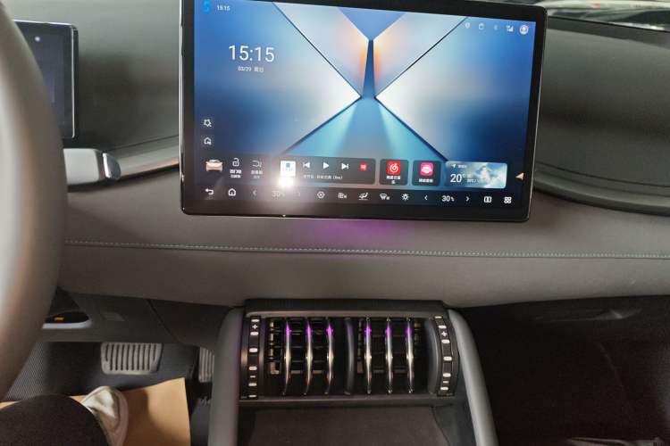 Used BYD Yuan PLUS 2025 Intelligent Driving Version 430 KM – Leading Edition