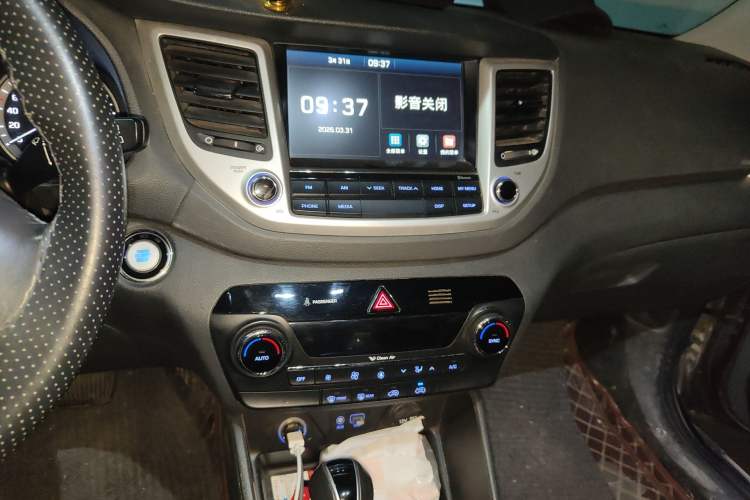 Used Hyundai Tucson 2015 1.6T Dual-Clutch Two-Wheel-Drive Smart Model