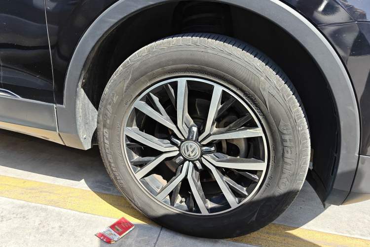 Used Volkswagen Tiguan L 2018 330TSI Automatic Two-Wheel Drive Luxury Edition
