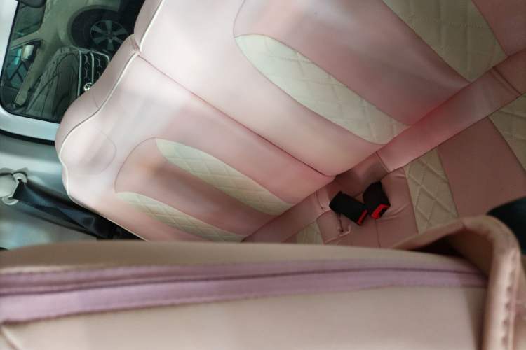 Used Wuling Hongguang MINIEV 2022 Macaron Premium Model – Lithium Iron Phosphate