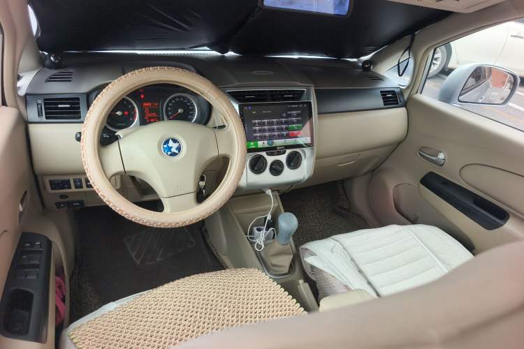 Used Venucia D50 2013 1.6L Manual Fashion Edition