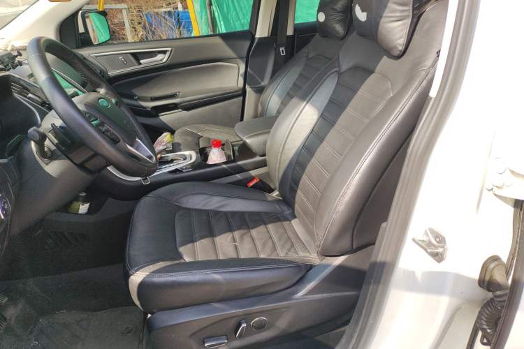 Used Ford Edge 2016 EcoBoost 245 Two-Wheel-Drive Platinum Edition 7-Seater