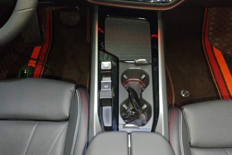 Used Volkswagen Passat 2025 Pro 380TSI Dragon Edition
