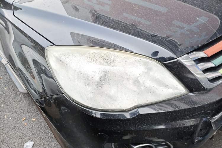 Used Haval H6 2016 Upgraded Model 1.5T Automatic Two-Wheel Drive Elite Version Right Front Headlight