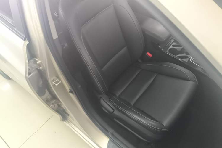 Used Hyundai Mistra 2017 1.6T Automatic Smart GLS China V Standard Right Front Seat