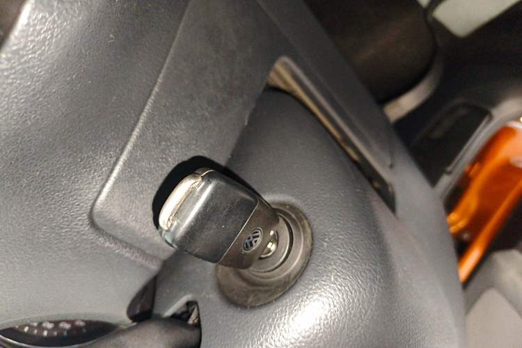 Used Volkswagen Polo 2014 1.6L Cross Polo Automatic