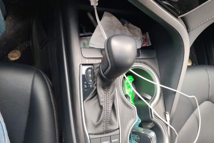 Used Toyota Camry 2021 2.5G Luxury Edition Gear Lever