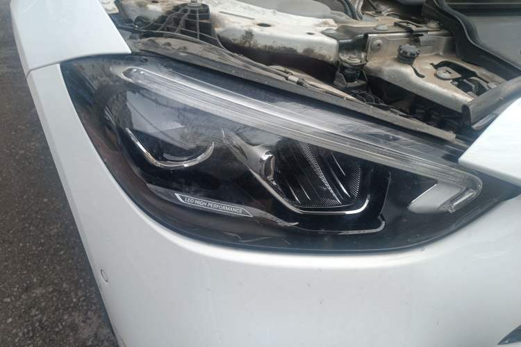 Used Mercedes-Benz C-Class 2022 C 260 L Obsidian Night Sport Edition Right Front Headlight