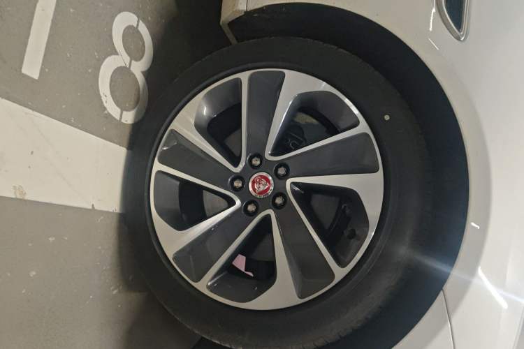 Used Jaguar XFL 2022 XFL 2.0T P200 Two-Wheel-Drive Elite Luxury Edition
