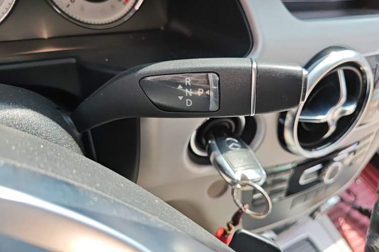 Used Mercedes-Benz GLK-Class 2014 GLK 200 Standard Model