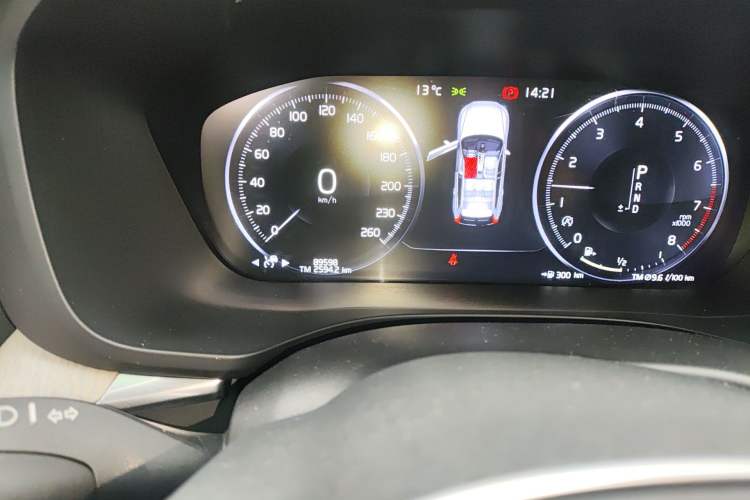 Used Volvo XC60 2020 T5 4x4 Smart Luxury Edition