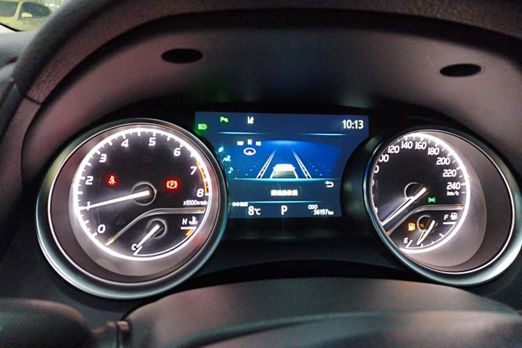 Used Toyota Camry 2021 2.0G Luxury Edition
