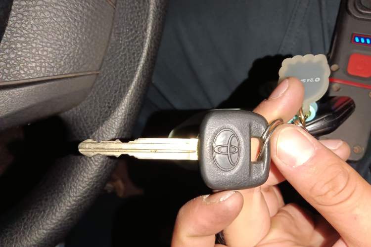 Used Toyota YARiS L Zhi Xiang 2017 1.5E CVT Dynamic Edition Vehicle Key