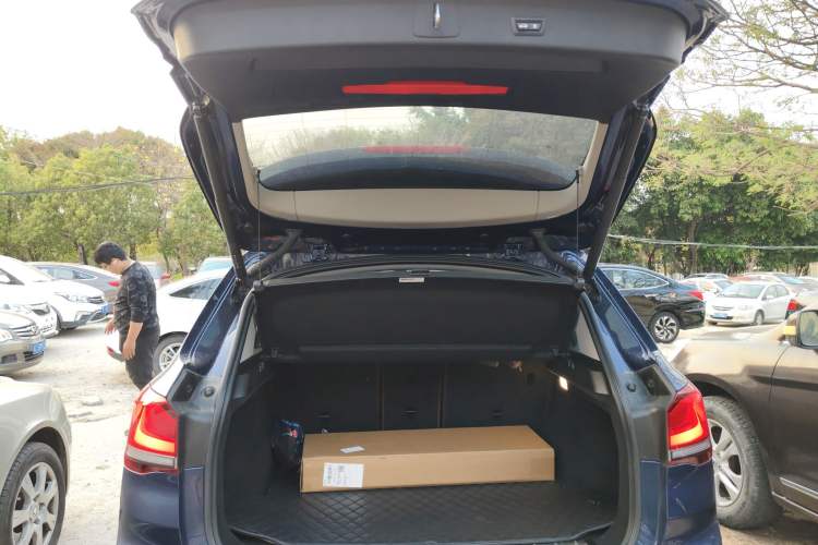 Used BMW X1 2020 sDrive25Li Leading Model
